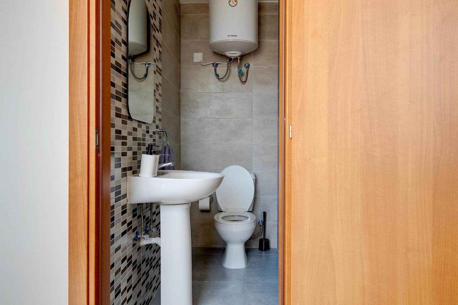 Stunning 2Br Holiday Penthouse In Central Sliema Ngoại thất bức ảnh