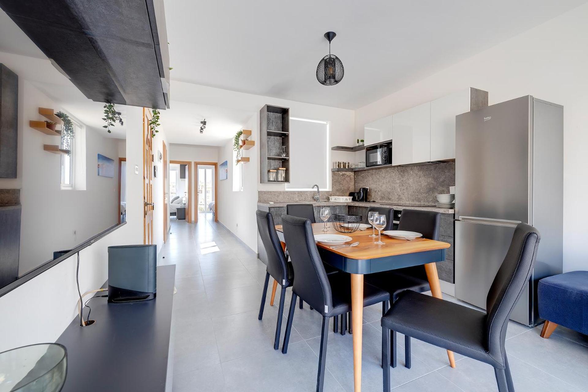 Stunning 2Br Holiday Penthouse In Central Sliema Ngoại thất bức ảnh