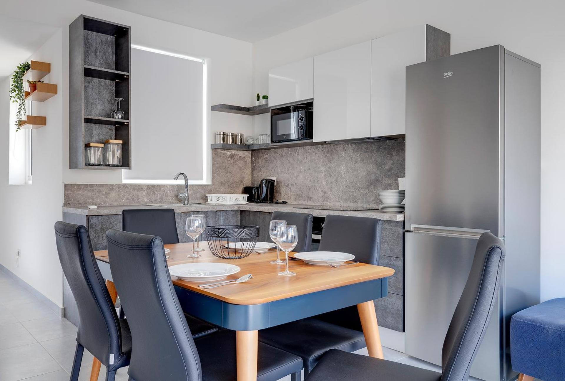 Stunning 2Br Holiday Penthouse In Central Sliema Ngoại thất bức ảnh