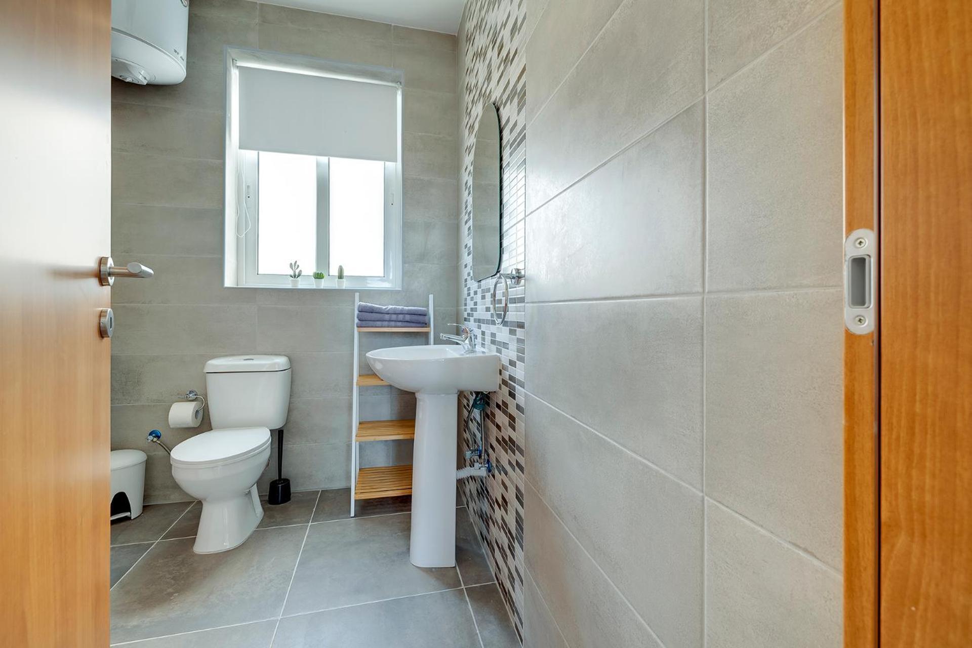 Stunning 2Br Holiday Penthouse In Central Sliema Ngoại thất bức ảnh