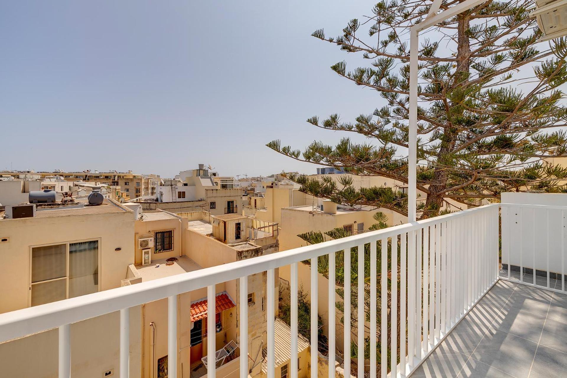 Stunning 2Br Holiday Penthouse In Central Sliema Ngoại thất bức ảnh