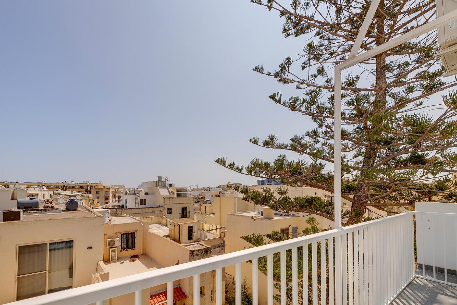 Stunning 2Br Holiday Penthouse In Central Sliema Ngoại thất bức ảnh