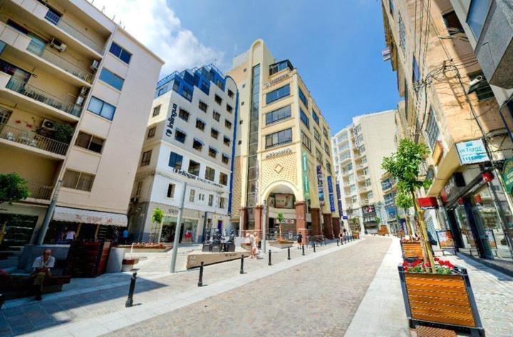 Stunning 2Br Holiday Penthouse In Central Sliema Ngoại thất bức ảnh