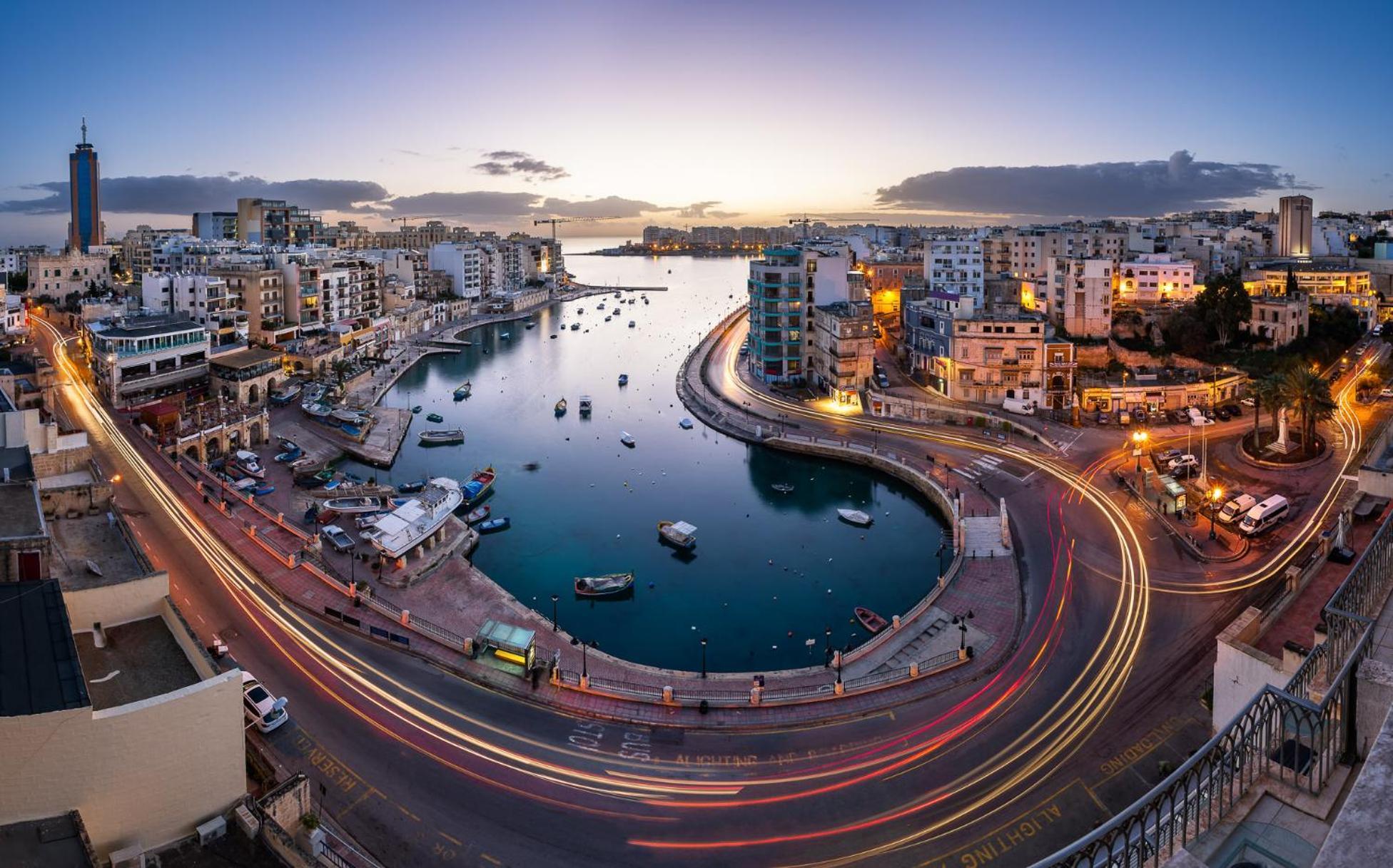 Stunning 2Br Holiday Penthouse In Central Sliema Ngoại thất bức ảnh